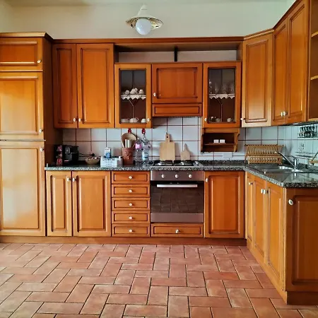 بيت للعطل Casa Vacanze Alba Chiara *